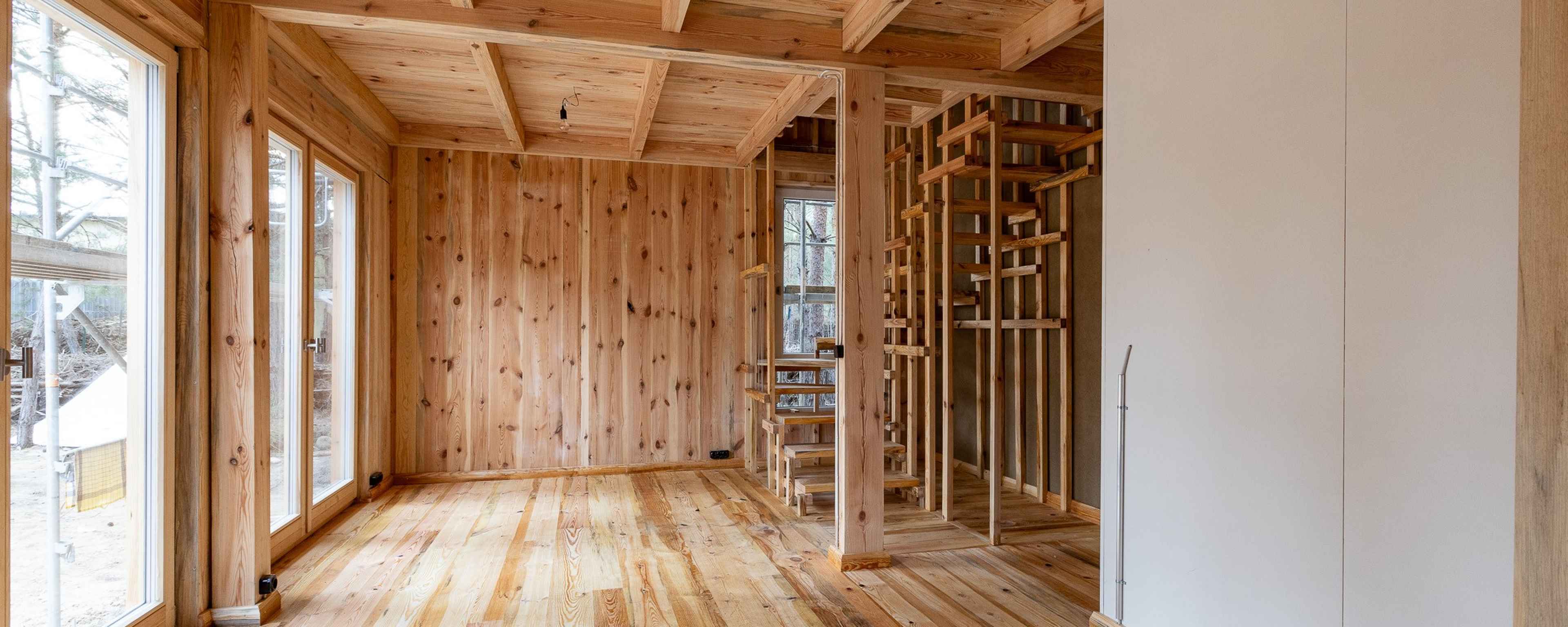 Holzbau innen Altes Postgelände